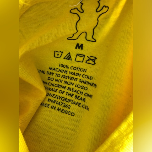 NWOT Grizzly Tekashi 6ix9ine 96 Bear 🐻 on Yellow Long Sleeve Tee - Size M - Picture 4 of 4
